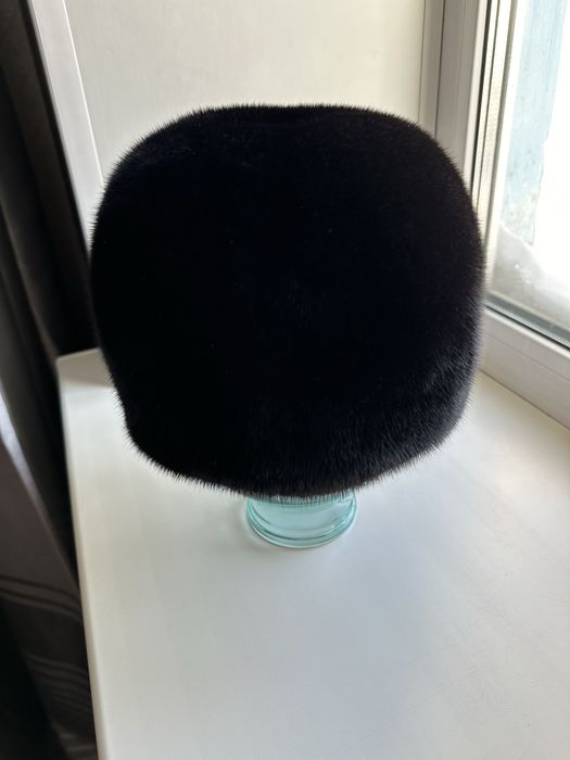 Продам цельную норковую шапку