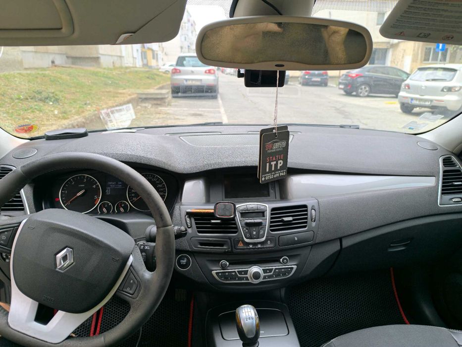 Renault Laguna 2011 Break – Black Edition DCI 110 ECO -