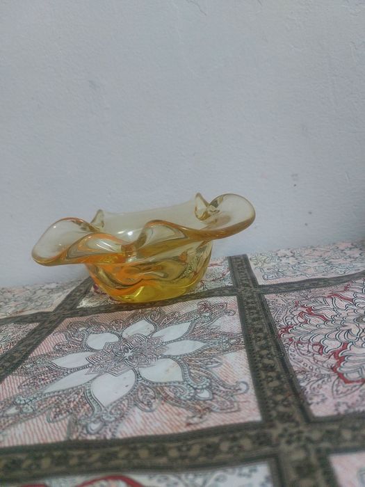 Продам вазы разные