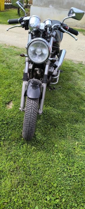 Motocicleta Yamaha xj 600 S