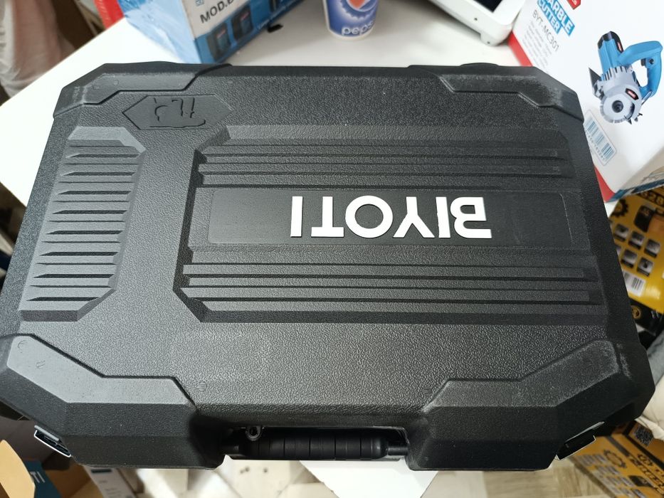 Перфоратор 1200w perfarator