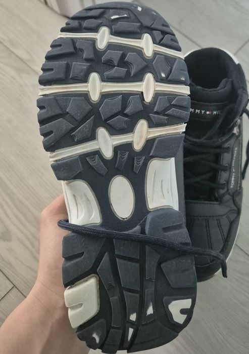 Ghete Tommy hilfiger 33