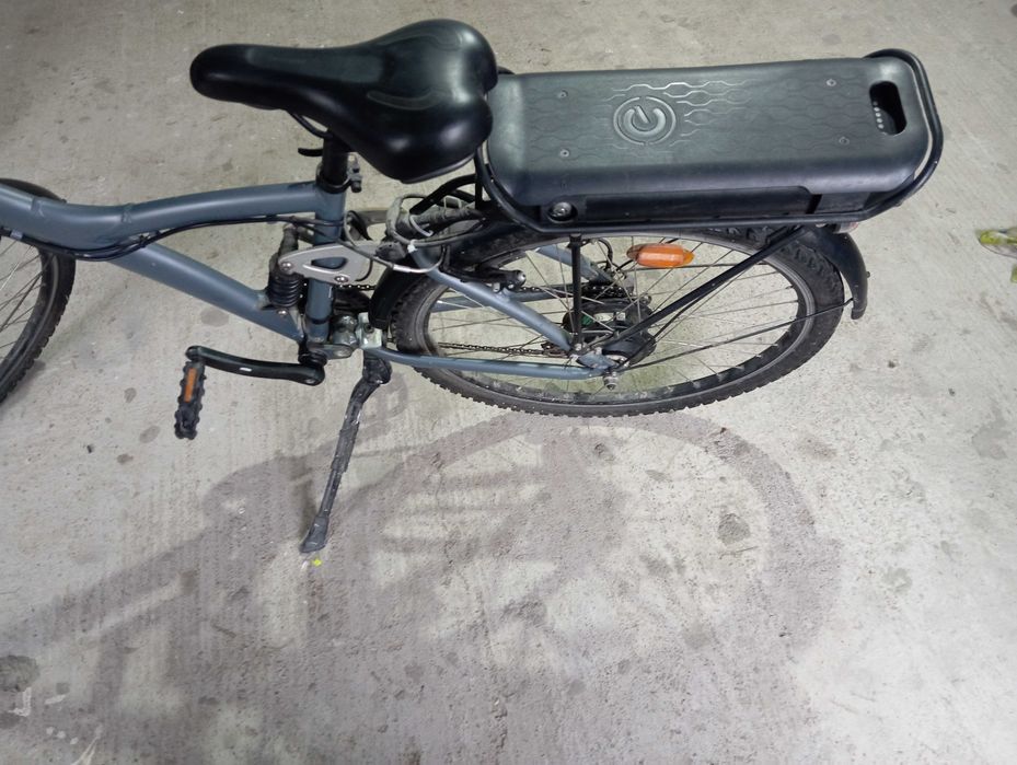 Vând bicicleta electrica