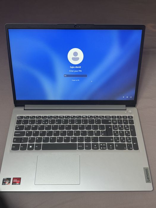Laptop Lenovo Idealpad 1