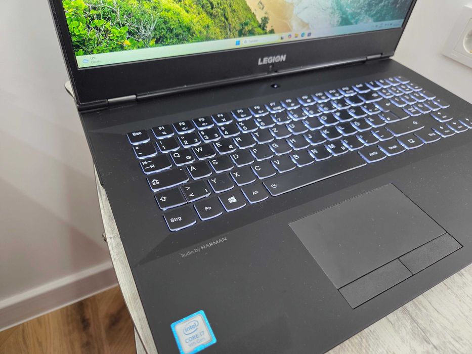 16GB RAM GTX 1660 Ti Core i7-9750H 17.3" FULL HD 144Hz геймърски лаптоп Lenovo Legion Y540-17IRH