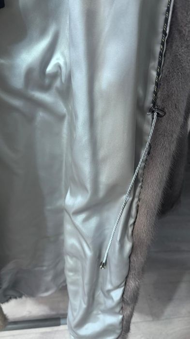 Норковая шуба новая