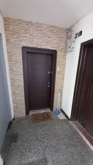 Продава се Двустаен апартамент в Разград, Орел - 59 кв.м за 1280 €/кв.м - Снимка #13