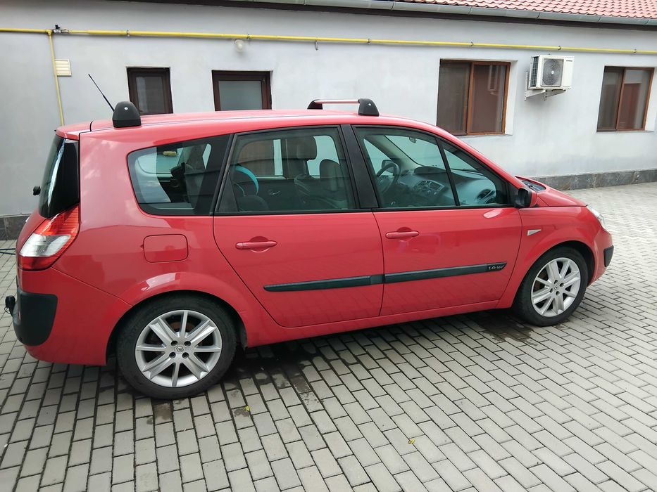 Vand Renault Grand Scenic 1.6 benzina 7 locuri