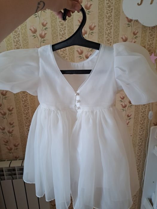 Продам два платья