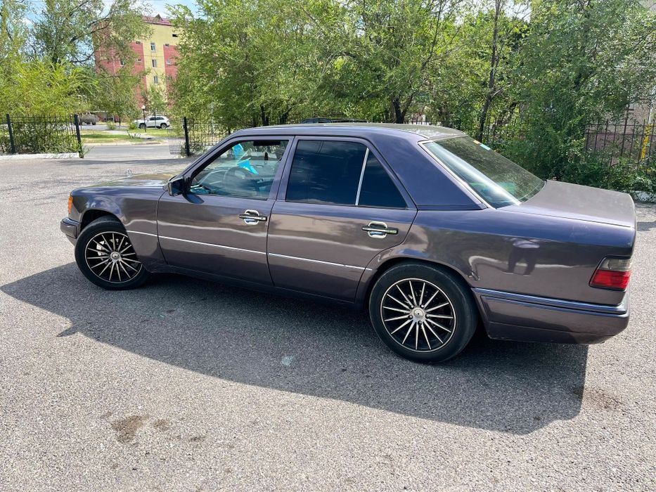 Mercedes benz w124