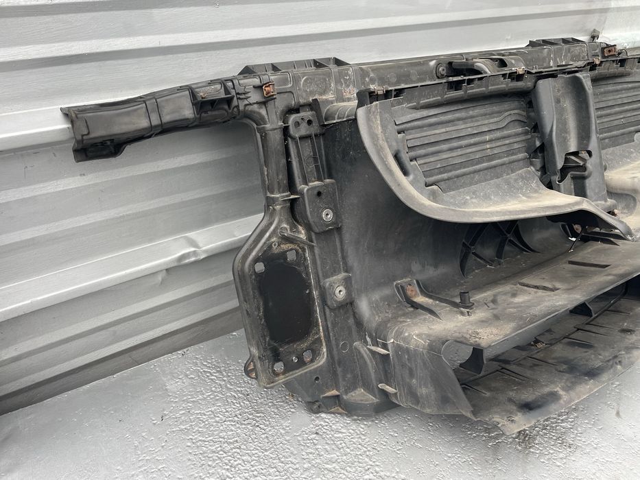 Маска/ очиларка БМВ Е87 (maska bmw e87)