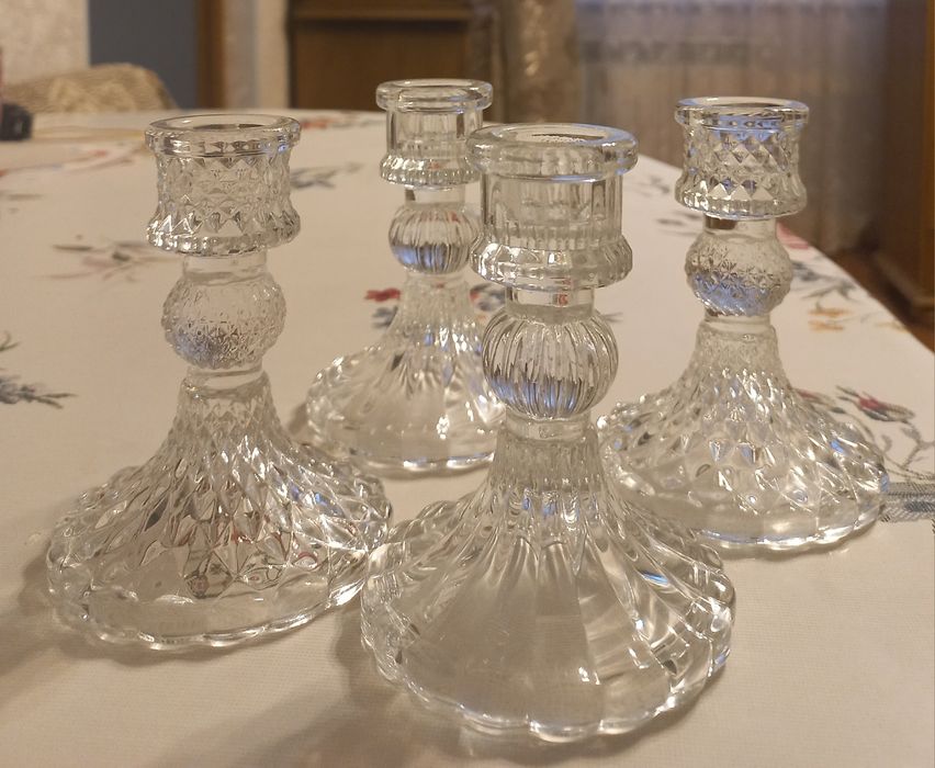 Продам подсвечники