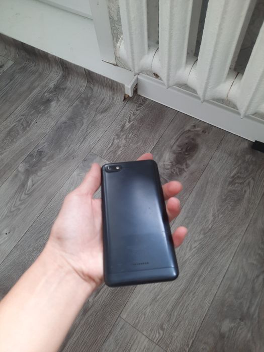 Обменяю телефон редми 6А