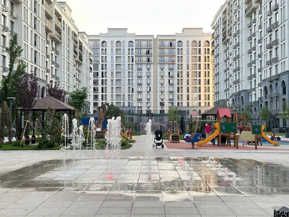 Срочно продаётся квартира ЖК НРЖ Мирзо Улугбек буз базар