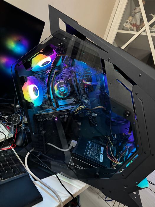 PC Gaming – AQIRYS | i5-10400F | RTX 3050 | 16GB RAM | RGB