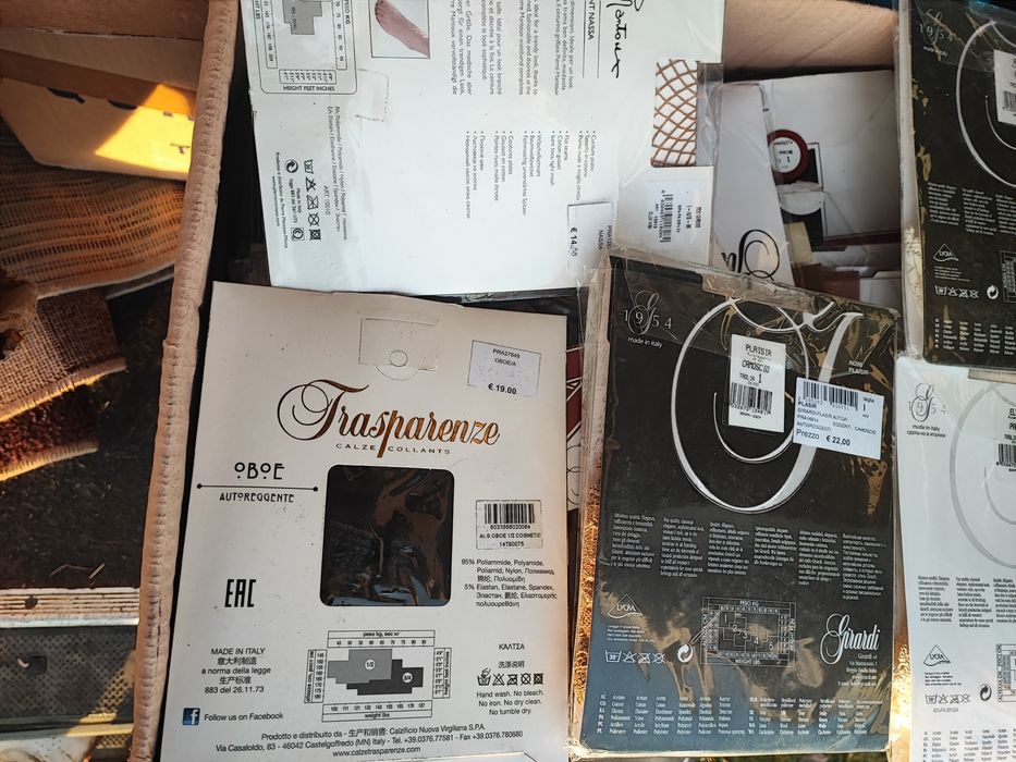 Vând ciorapi damă Italia