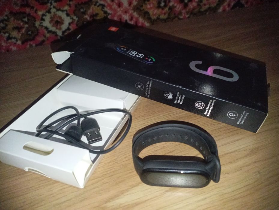 Часы Mi Smart Bend 6