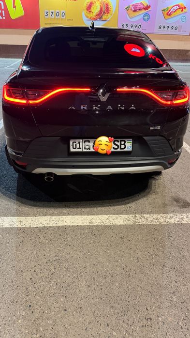 Машина Renault Arkana 1.3 турбо