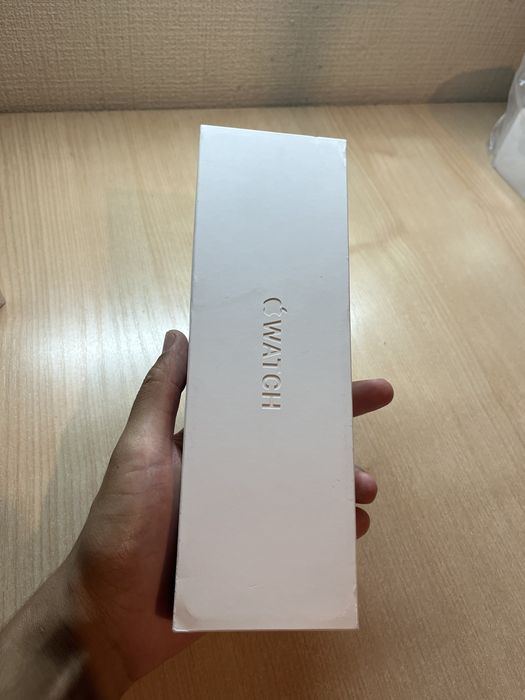 Продам Apple Watch Series 11 42mm Jet Black