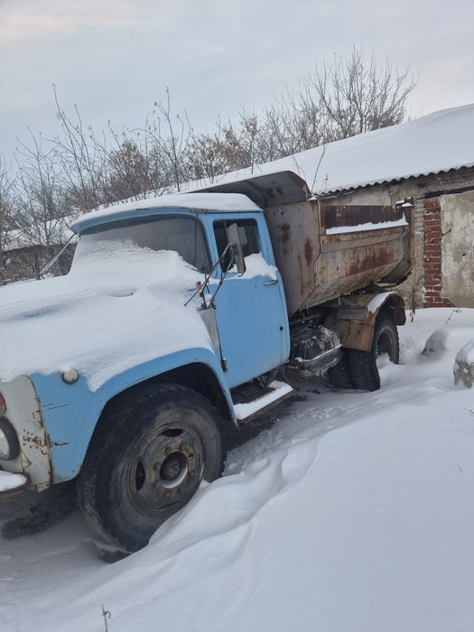 Продам зил самосвал..