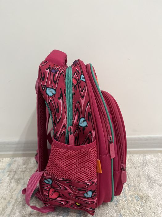 Рюкзак для девочки (для школьников)