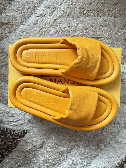 Кожени сандали с широка каишка SIMONMILLER x MANGO