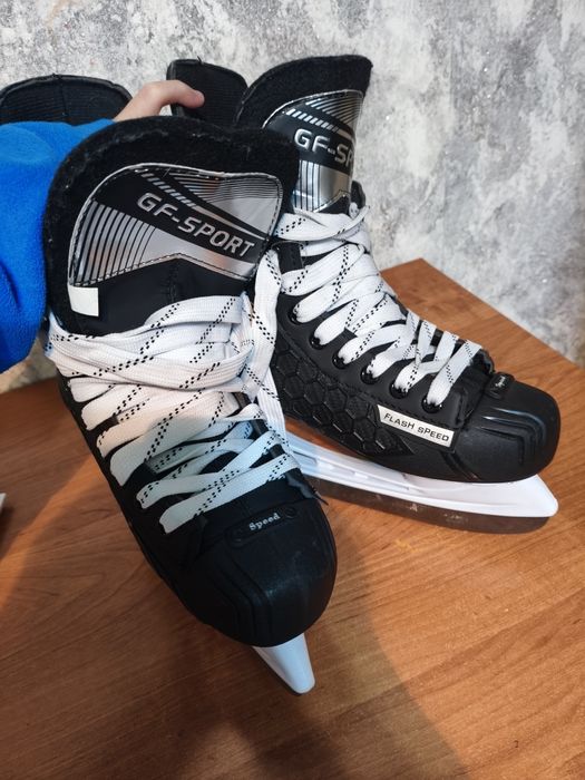 коньки хокейные 39