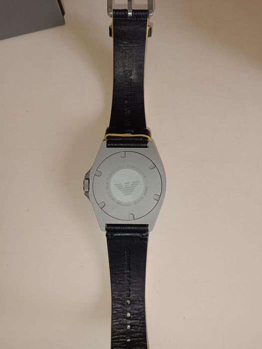 Vand ceas Barbatesc Emporio Armani