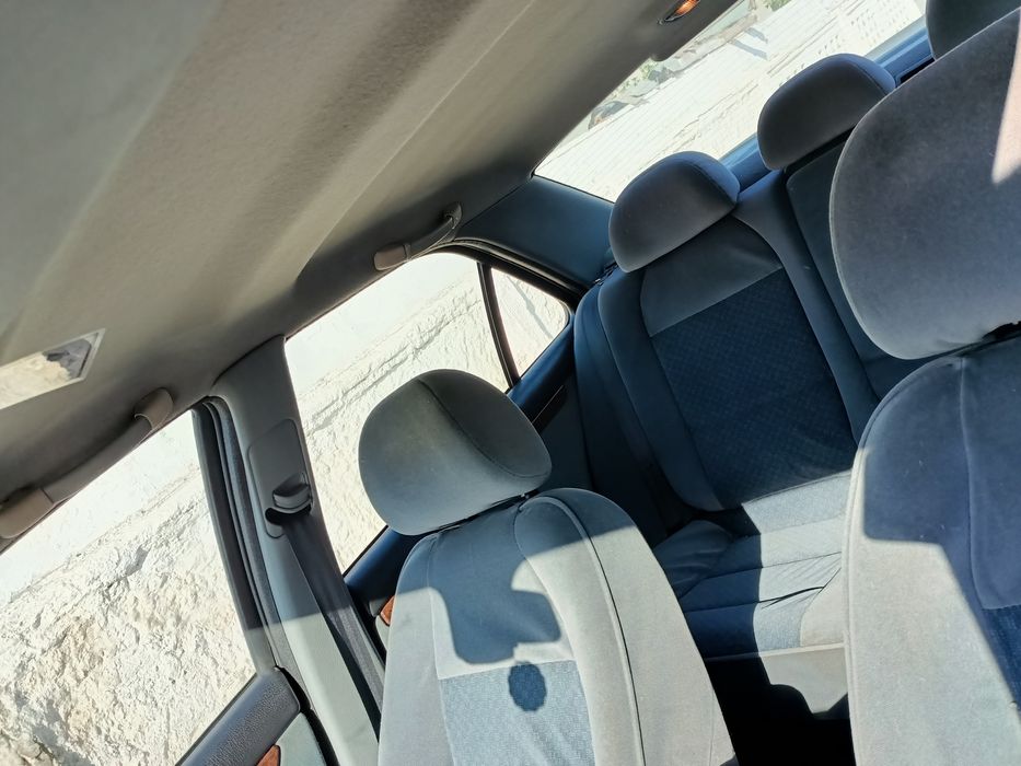 Vand sau schimb Peugeot 406 2.0hdi diesel acte valabile