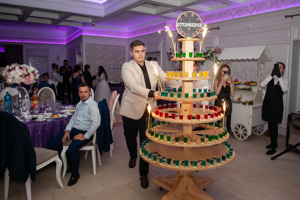 Fum greu ,explozie de baloane, bar mobil