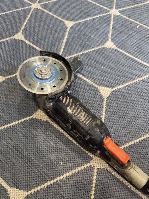 Болгарка продам