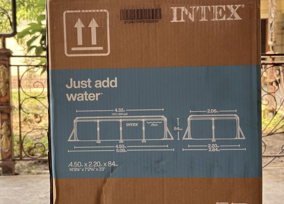 Каркасный бассейн intex