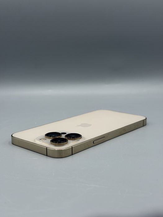 iPhone 13 Pro / 128 GB / Baterie 100% / Gold / Stare buna / Garantie un an