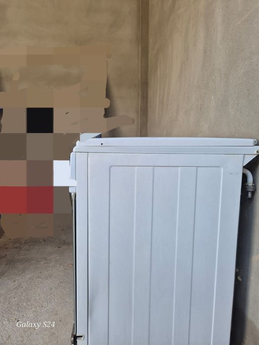 Продам газовую плиту.