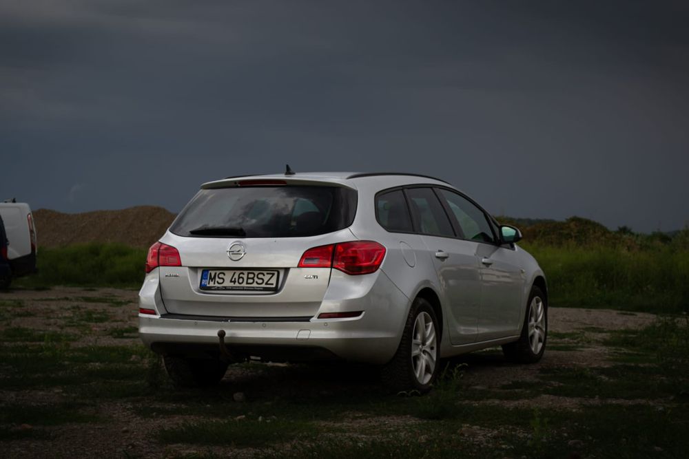Opel astra J 1.7 diesel