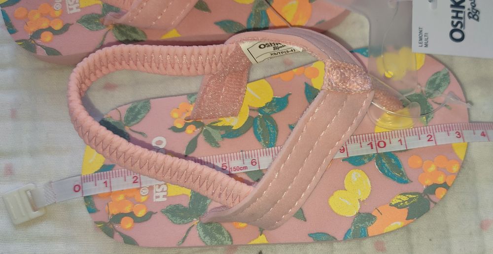 Детские шлепки на девочек