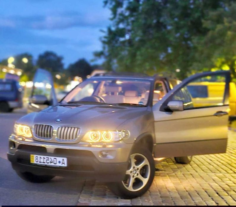 Vând BMW X5 2006