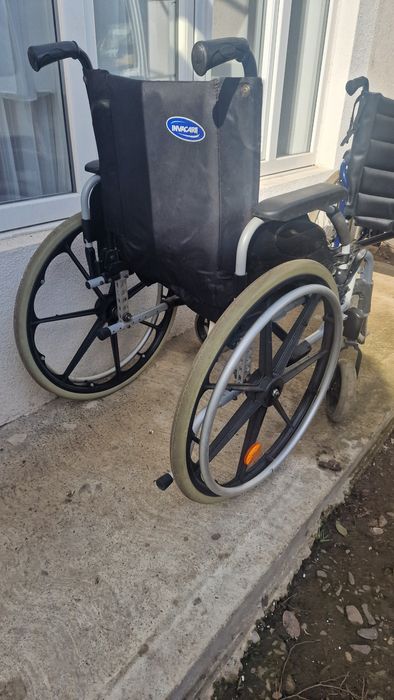 Cărucior invalizi