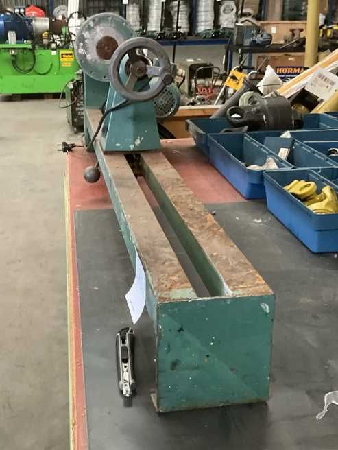 Strunguri  pentru lemn si  dispozitive de slefuit mai multe modele