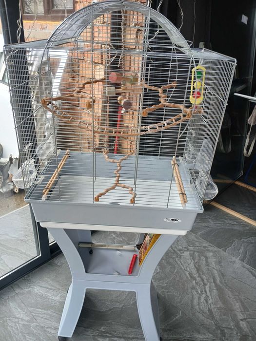 Colivie papagali cu accesori