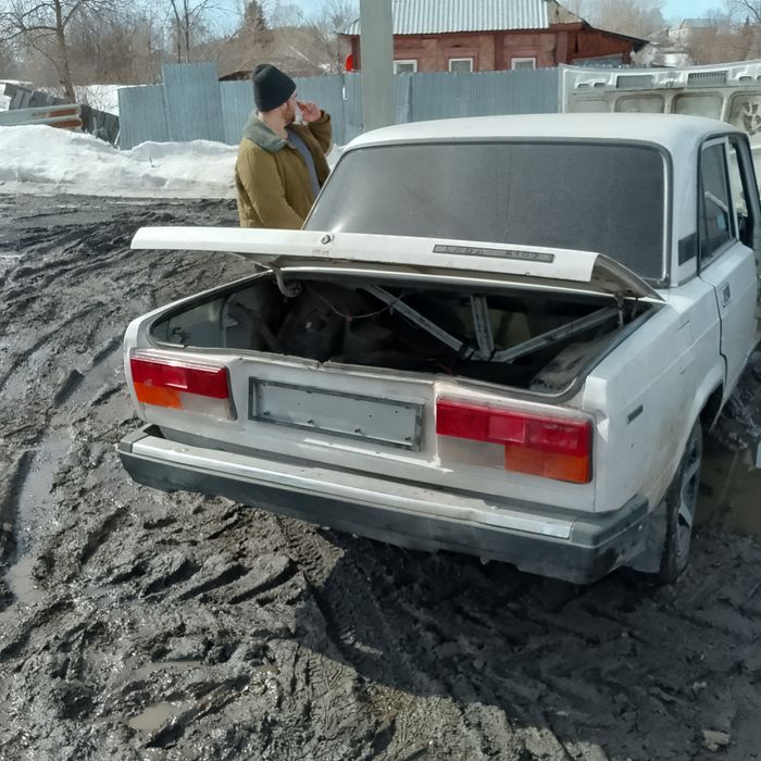 Продам ваз 2107.