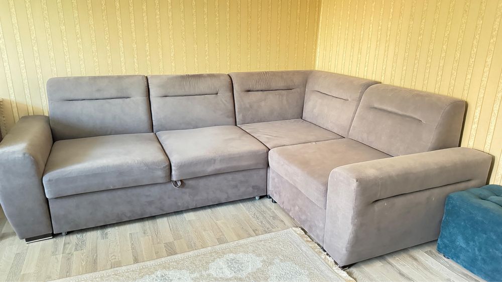 Диван угловой раздвижной