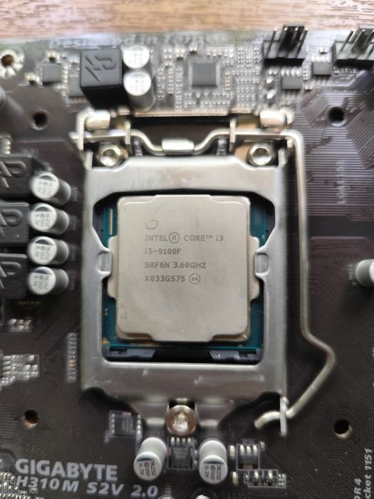 Продам комплект i3 9100f Gigabyte H310