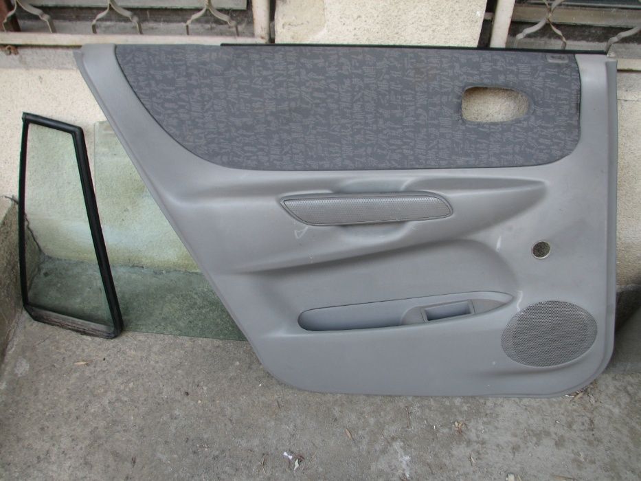 Mazda premacy 2000 дизел 90 кс.на части