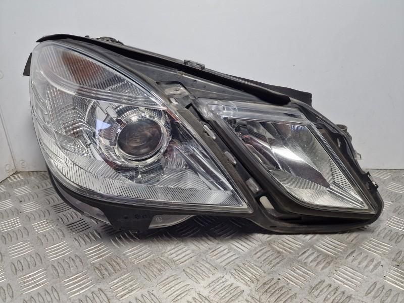 Far dreapta lupa bec halogen Mercedes E-Class W212