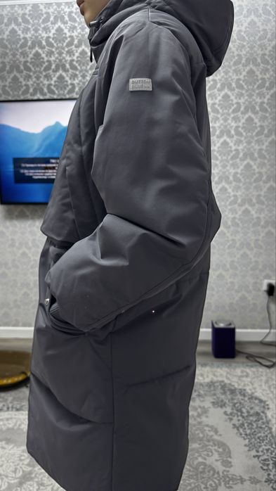 Продам куртку на мальчика бренда Button Blue