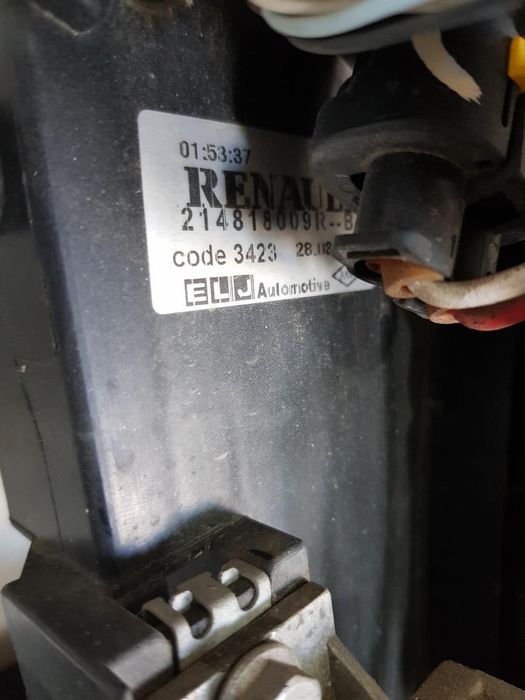 Electroventilator Renault Captur Logan Clio 214818009R