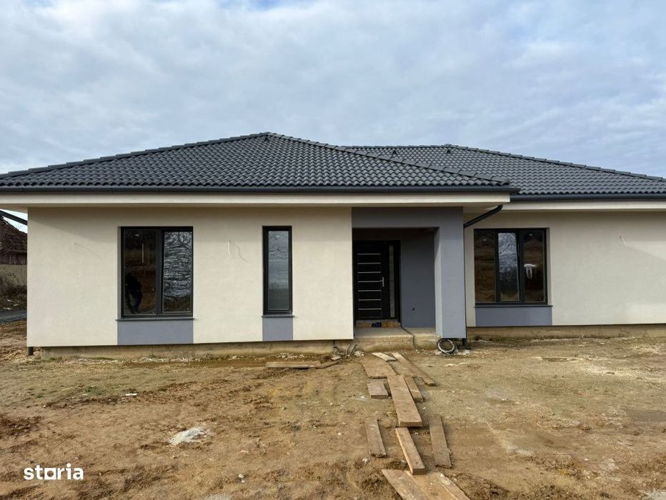 Casa noua, 114 mp utili, semifinisata – Satul Nou de Jos, tip Medite