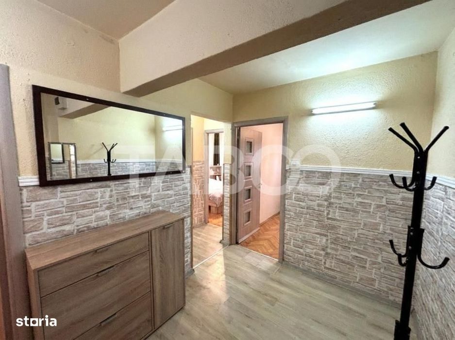 Apartament de vanzare 3 camere 55mp etaj 2+pivnita  mpu  Valea Aurie