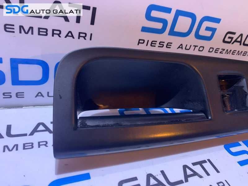 Maner Consola Suport Interior Buton Butoane Geamuri si Oglinzi Usa Portiera Stanga Fata Sofer VW Passat B6 2005 - 2010 Cod 3C1867171B